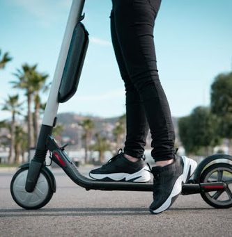 beneficios de un patinete eléctrico